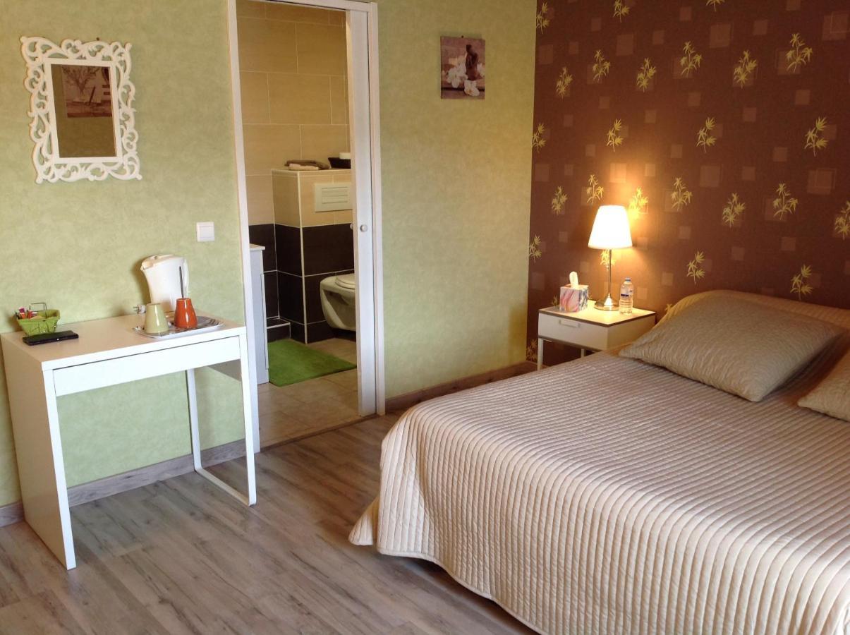 La Freycenette Bed & Breakfast Arlempdes Bagian luar foto